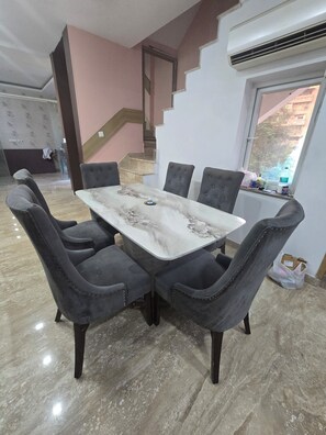 Tempat makan