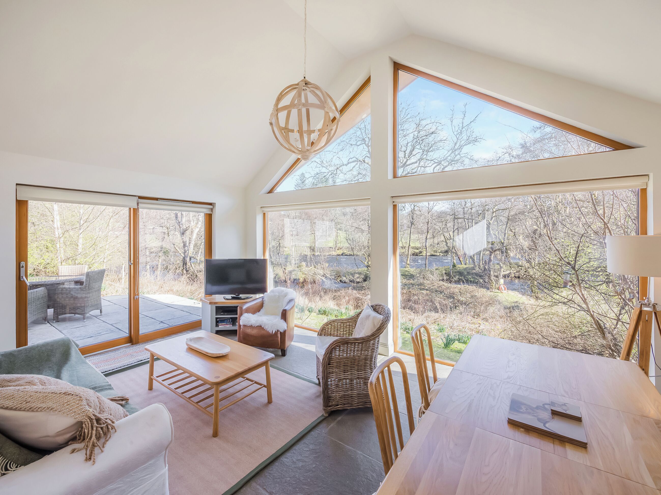 2 Bedroom Accommodation In Killin - Killin