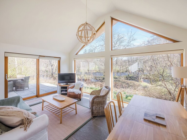 2 Bedroom Accommodation In Killin - Killin