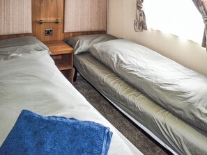Room - Hawks View 17 - UKC9402 (Exmouth)