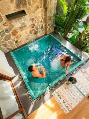 Suite, Patio, Garden View | Pool - Capricho Villa (El Nido)