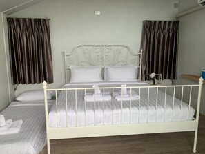 Room - RanongGlamping (Bang Hin Subdistrict)