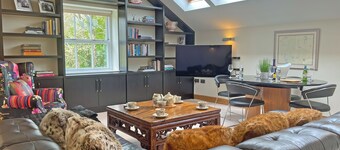 2 bedroom accommodation in Houghton