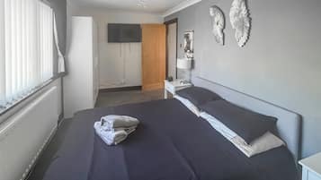 3 habitaciones, wifi gratis y ropa de cama