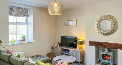 2 bedroom accommodation in Staindrop, near Barnard Castle