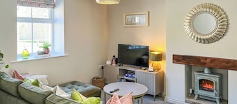 2 bedroom accommodation in Staindrop, near Barnard Castle