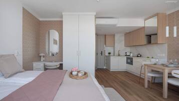 Desk, iron/ironing board, travel crib, WiFi