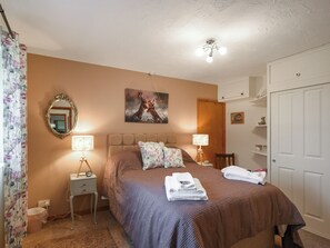 Double bedroom | The Annexe, Willington