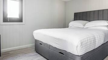 1 bedroom, WiFi (free), bed sheets