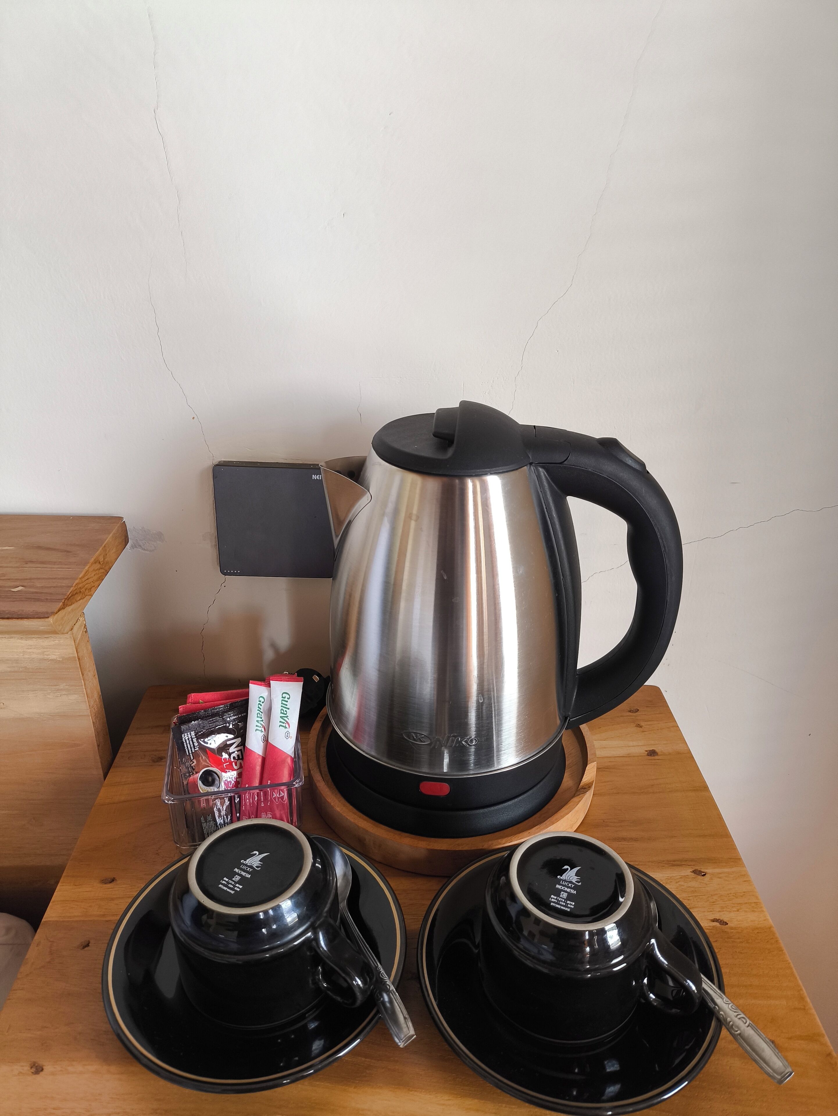 Cà phê và/hoặc dụng cụ pha