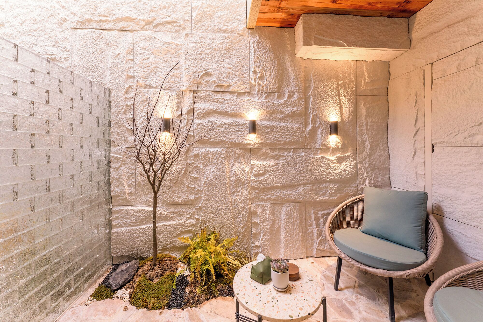 Basic Double Room | Terrace/patio