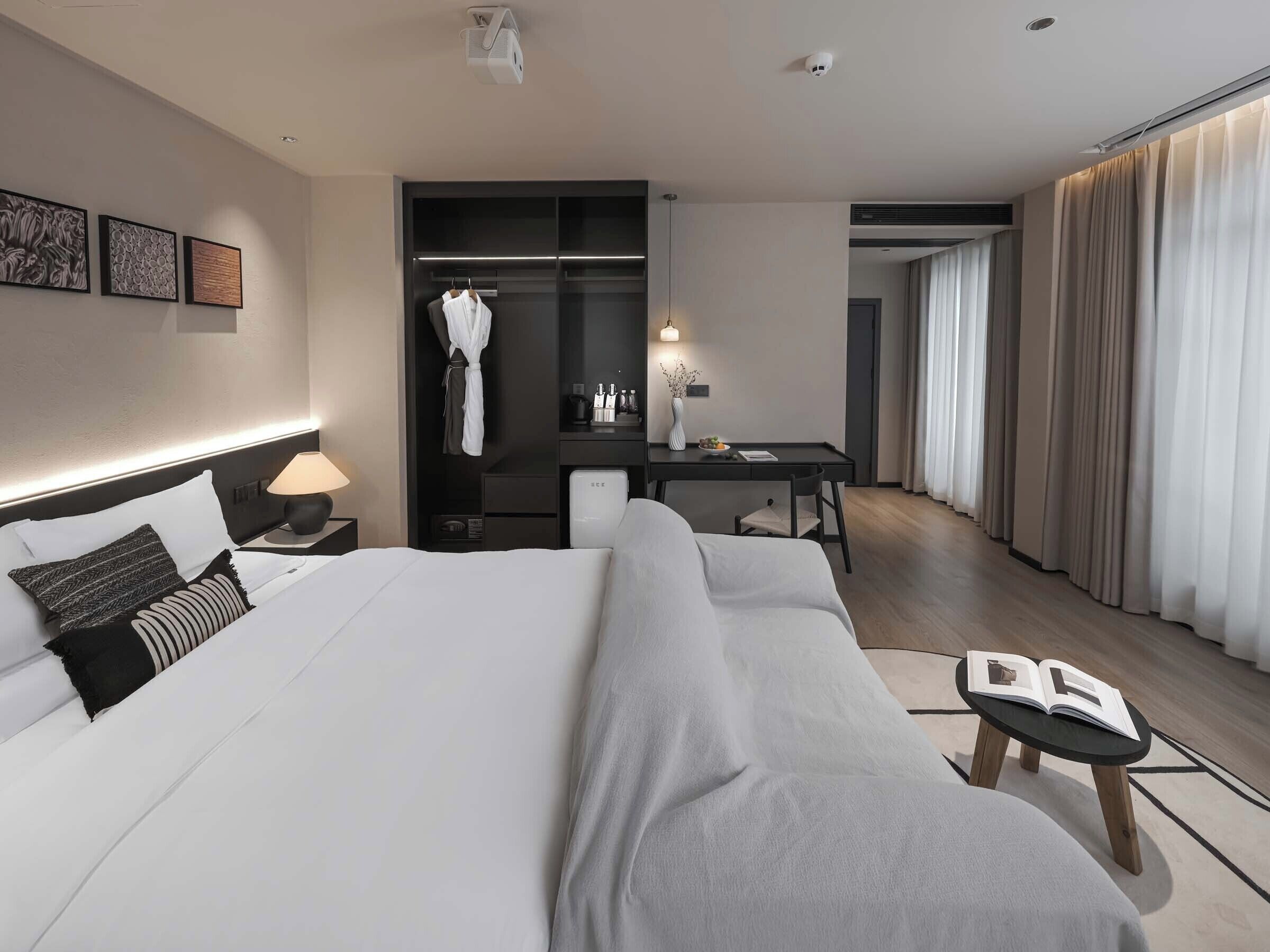 Basic Double Room