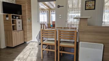 House | Dining