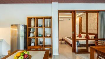 Vila, balkon, pemandangan kebun | Interior
