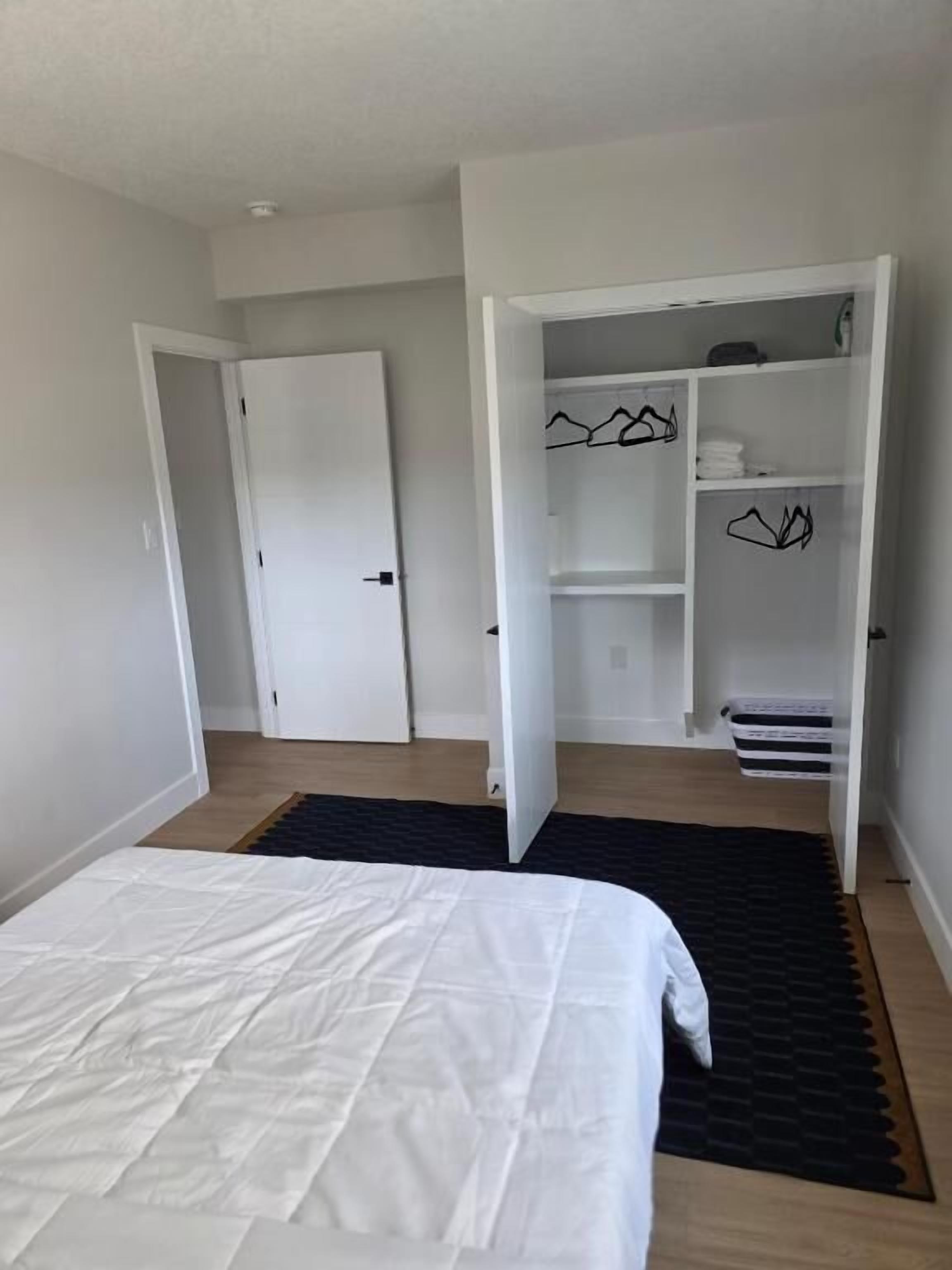 2 Schlafzimmer, Bügeleisen/Bügelbrett, Internetzugang