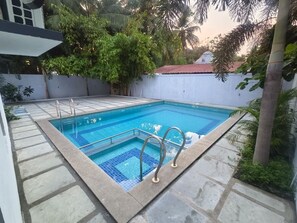 Pool - Miraya Resort (Kuilapalayam)