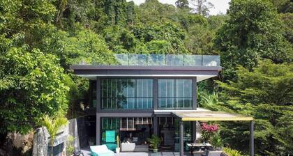 Stilvolle Poolvilla mit 4 Schlafzimmern und Meerblick