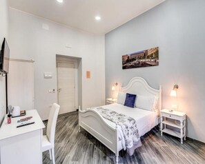 Front of property - Agorà Borsa - Dante (Naples)