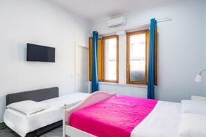 Room - Agorà Borsa (Naples)