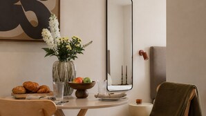 Ảnh chưa phân loại, 3 trong số 37 ảnh, nút
