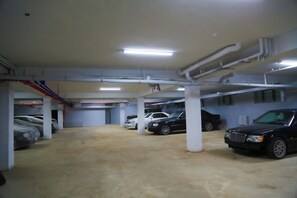 Halaman properti