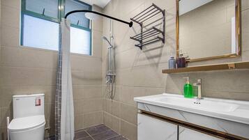 Appartement, vue ville | Salle de bain