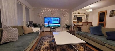 Spacious accommodation with 4 bedrooms • Ideal for families and workers