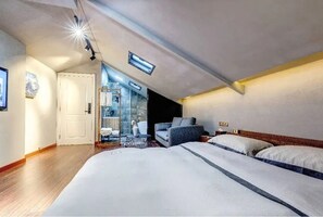 컴포트 더블룸