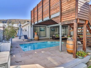 Pool - Hermanus Cliff Path Lodge (Hermanus)