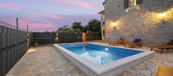Beautiful home in Bilice