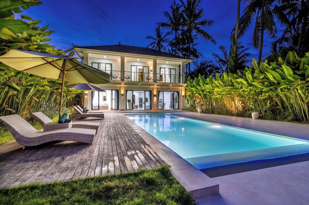 Villa Royal Lotus