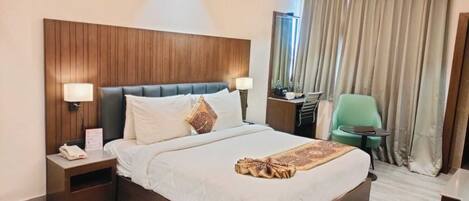 Deluxe Double or Twin Room
