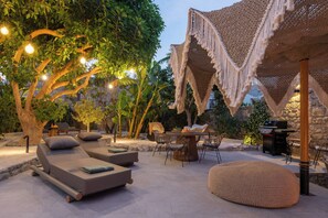 Outdoor dining - Lido Old Town Villa with Private Pool (Old Town Rhodes)