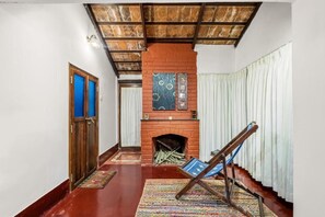 Double Room | Interior - Woodway Estate by The Almanac (Jakkanahalli)