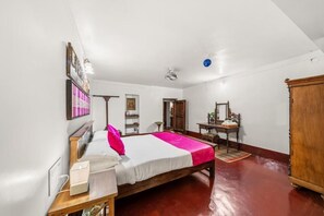 Double Room - Woodway Estate by The Almanac (Jakkanahalli)