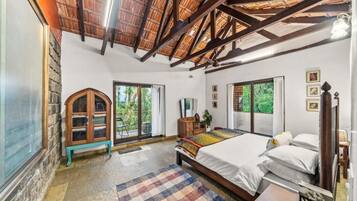 Deluxe Double Room, Balcony, Mountain View | Individually furnished, bed sheets