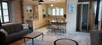 Apartment 'La Maison Du Meunier Avec Terrain' with Private Garden and Wi-Fi