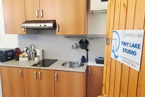 Fridge, microwave, toaster - Just a few steps from the lake (Tiny Lake Studio) (Carate Urio)