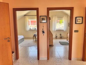 2 quartos, Wi-Fi de cortesia, roupa de cama