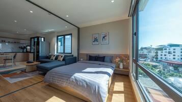 Superior Studio, City View | Laptop workspace, free WiFi
