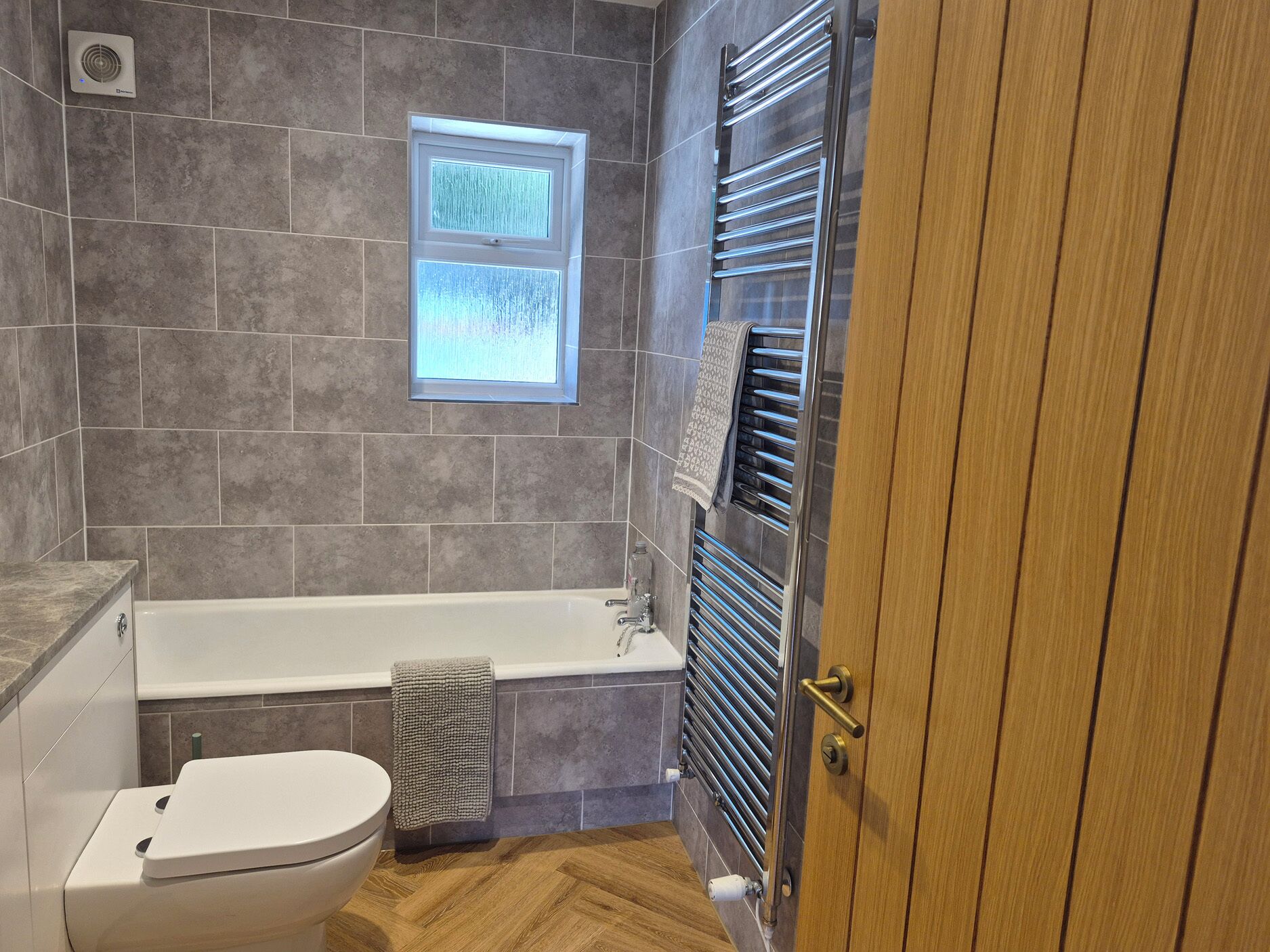 Cottage | Bathroom | Shower