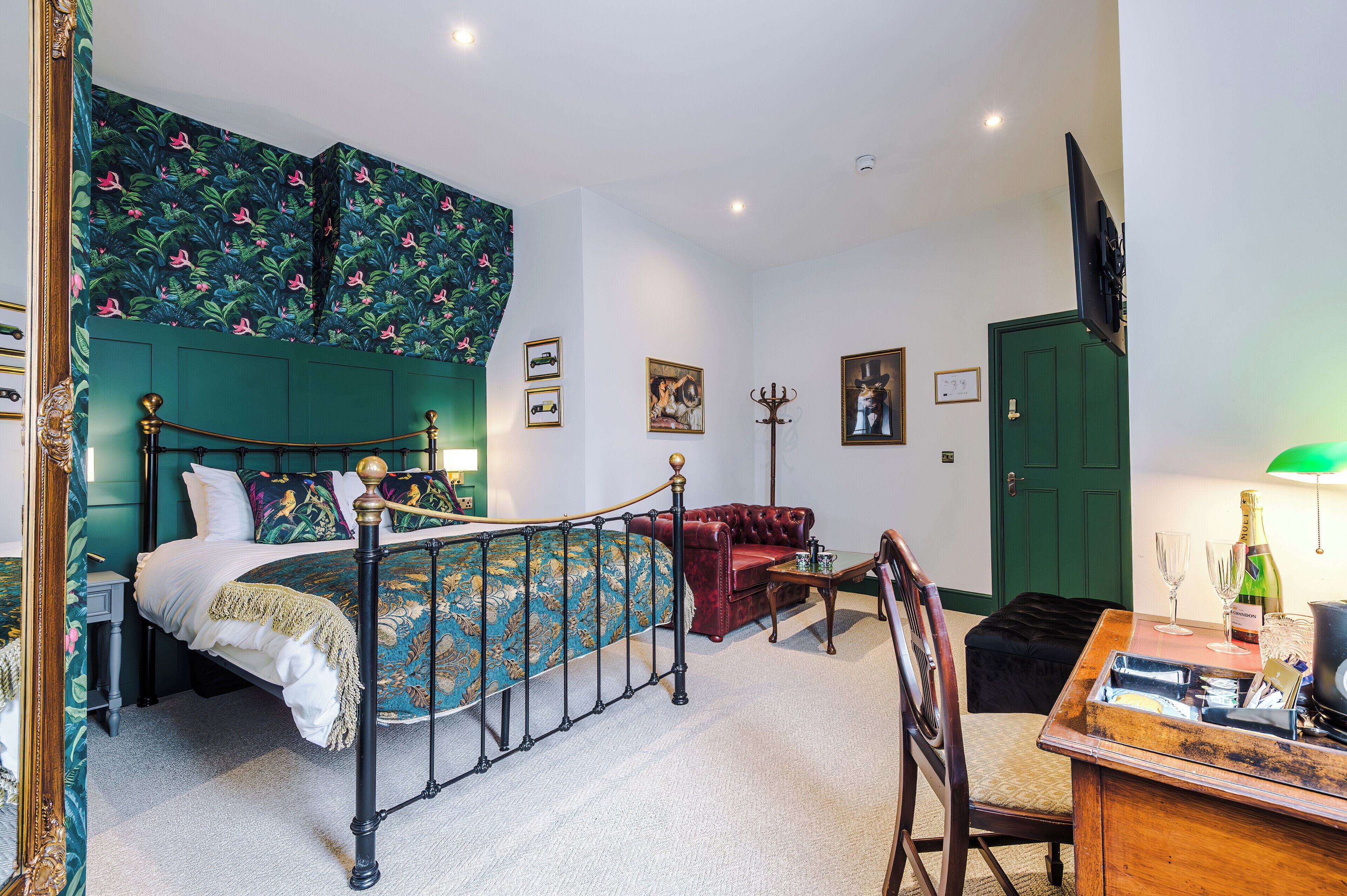 Superior Suite