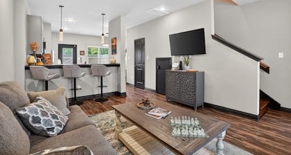 NEW! 2BR Condo in College Station