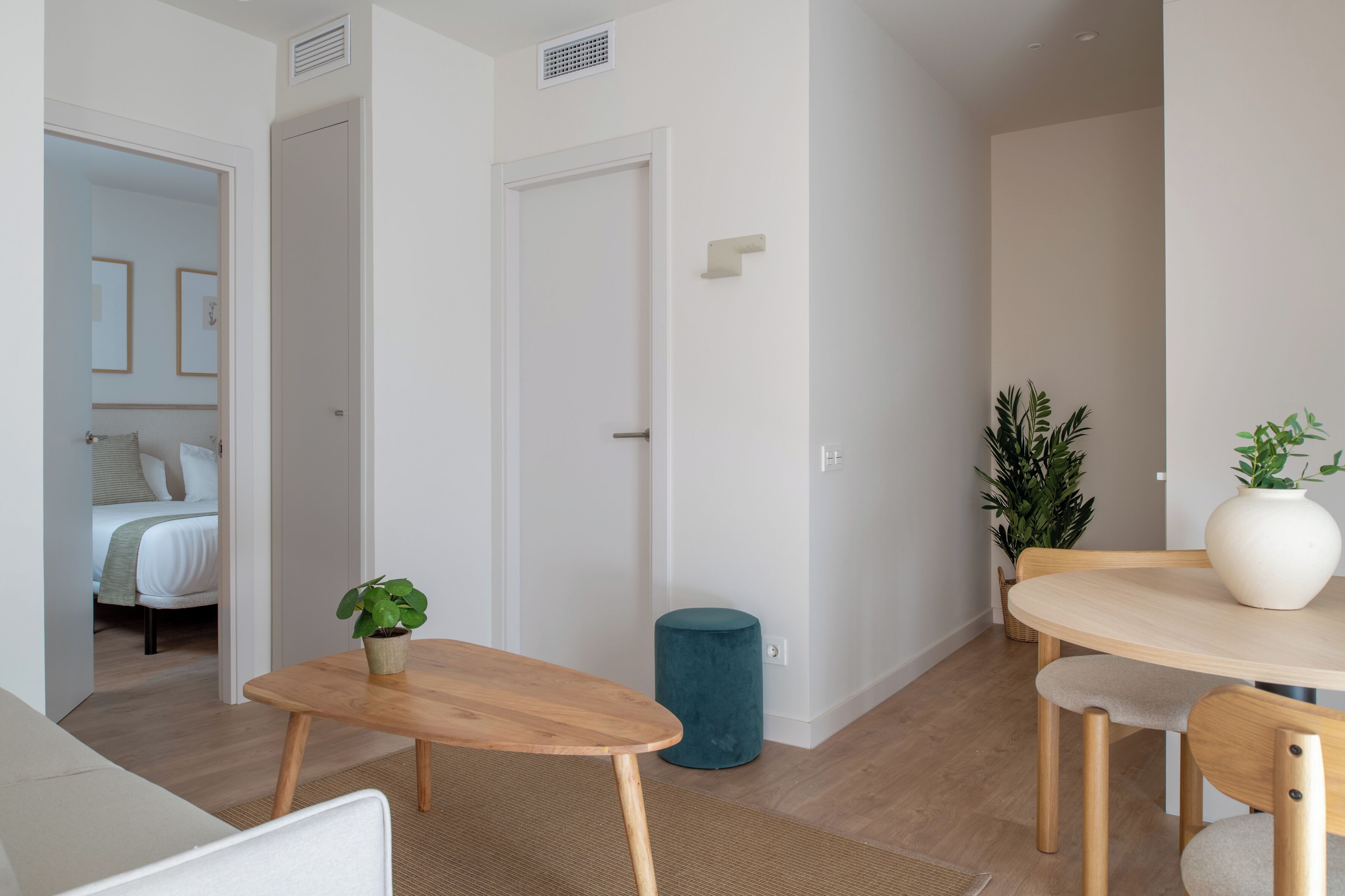 Apartment, 1 Bedroom | Living area
