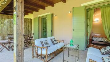 Apartment, Patio, Garden View | Interior