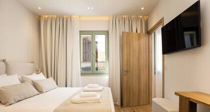 CF Elegant Old Town Suite Fortezza View