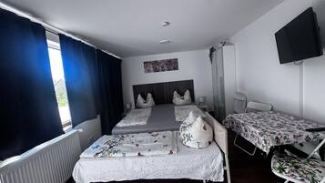 1 Schlafzimmer, WLAN, Bettwäsche