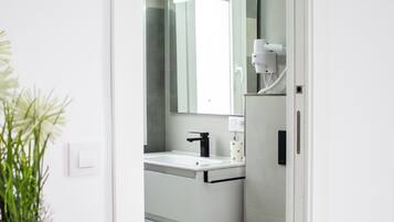 Appartement, vue établissement | Salle de bain