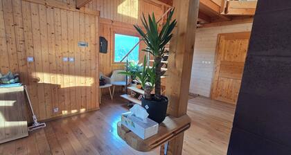 Chalet d’architecte avec spa et vue panoramique 3 chambres, espace enfants