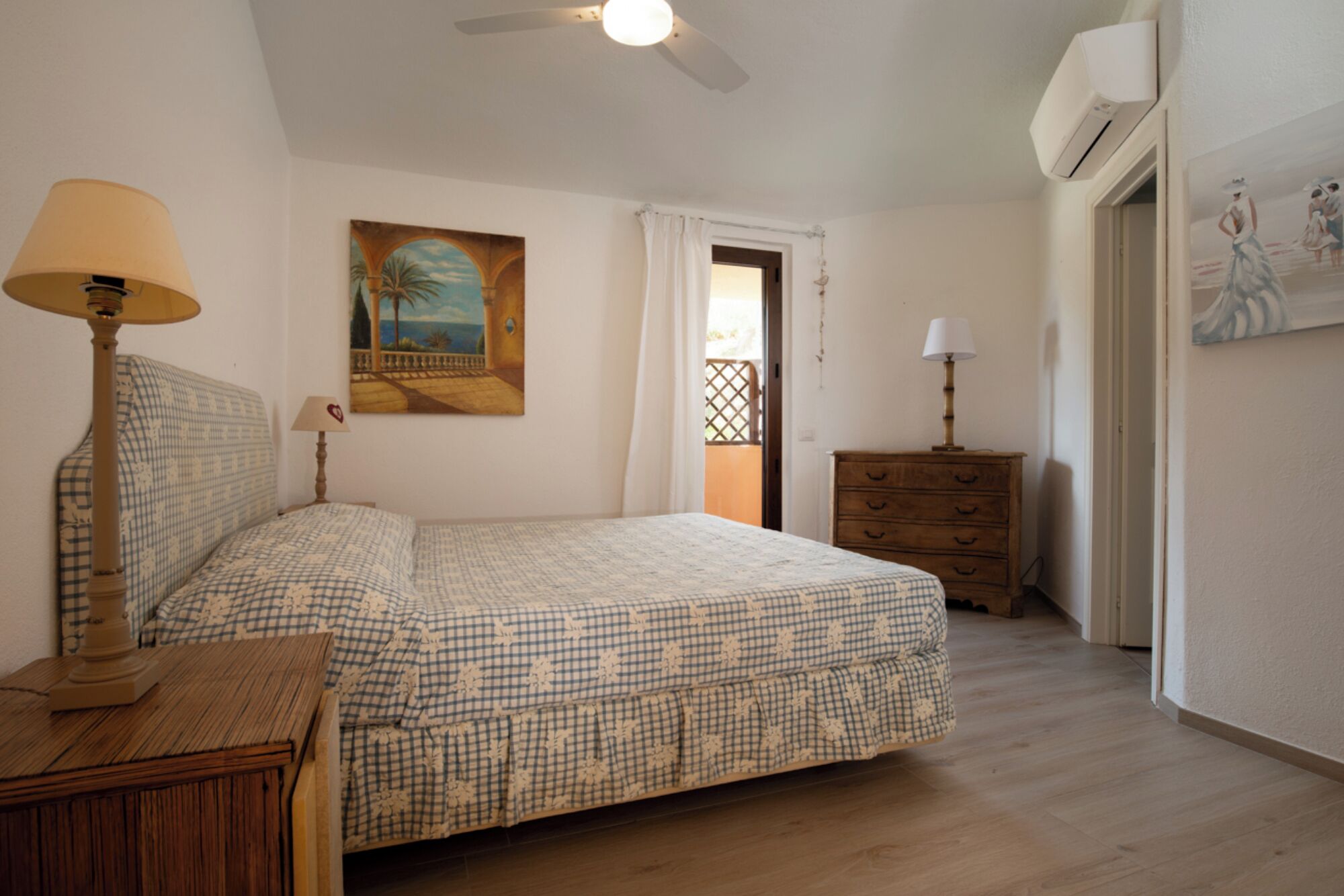 Appartement Duplex, vue mer | Fer et planche à repasser, Wi-Fi gratuit